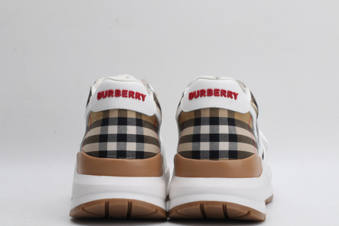 BUBERRY SNEAKER