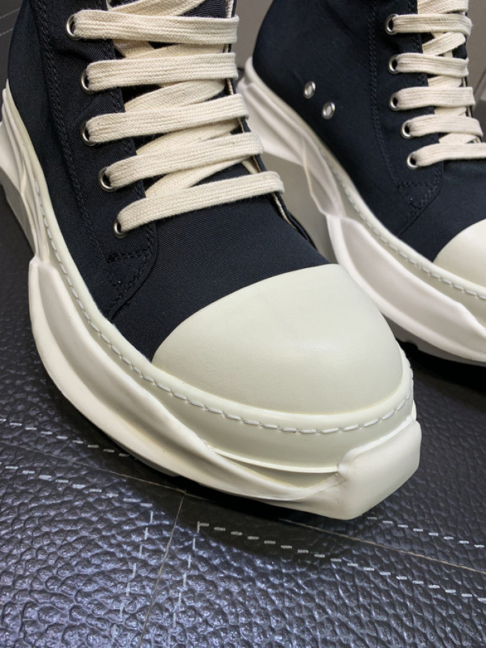 Rick Owens Sneaker