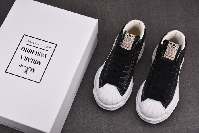 MIHARA YASUHIRO SNEAKERS