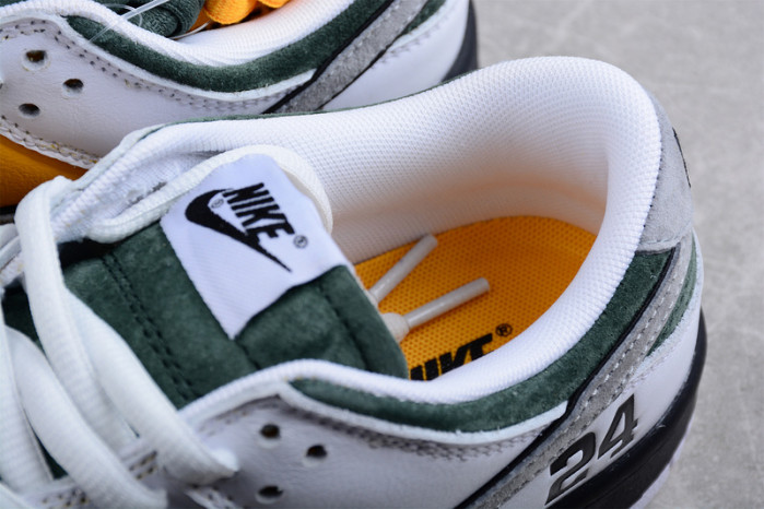 Nk SB Dunk Low "Kobe" LF2428-001