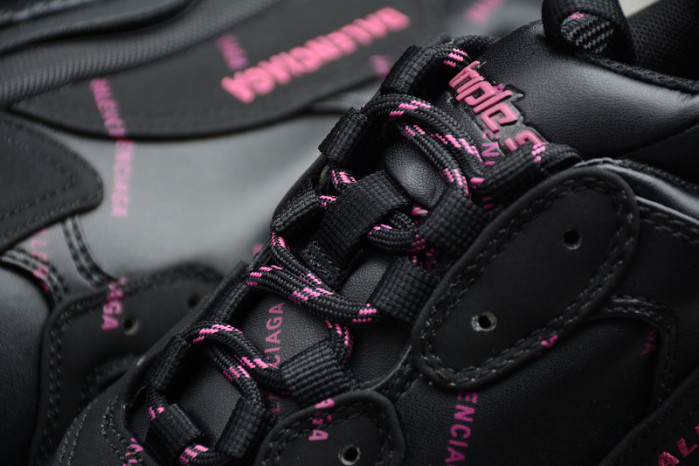 BLCG SNEAKER TRIPLE.S.