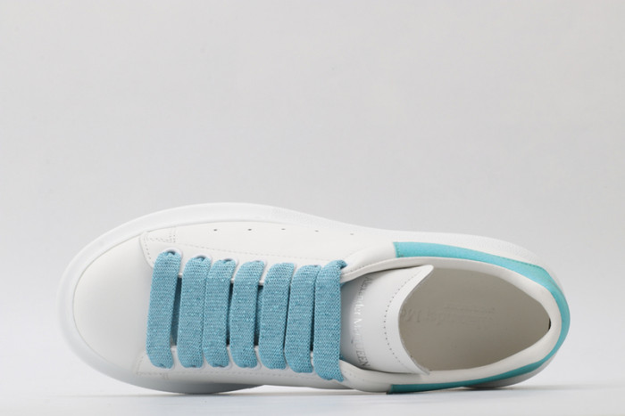 A1exa*der Mcqv*en OVERSIZED