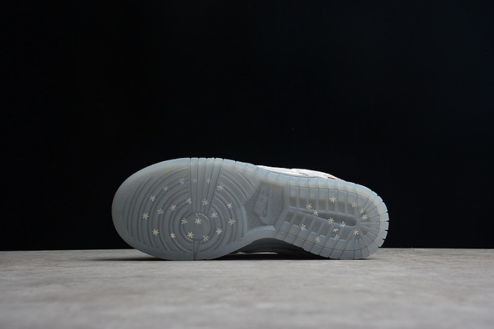 Nike Dunk Low Ice (W) - DO2326-001