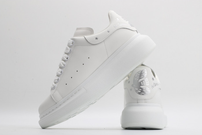 A1exa*der Mcqv*en OVERSIZED