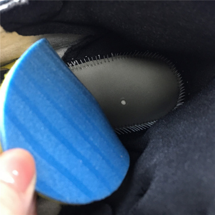 Air Jordan 1 High OG Defiant“Tour Yellow CD6579-071