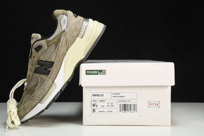 New Balance M992J2