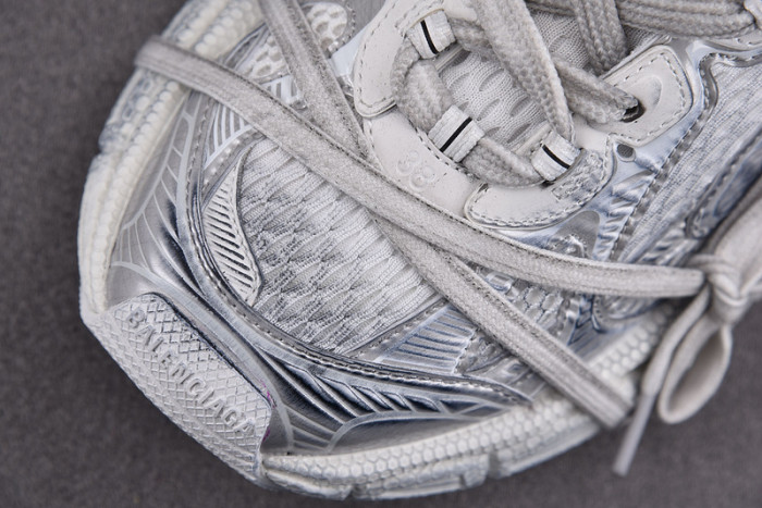 Ba1en*iaga 3XL mules