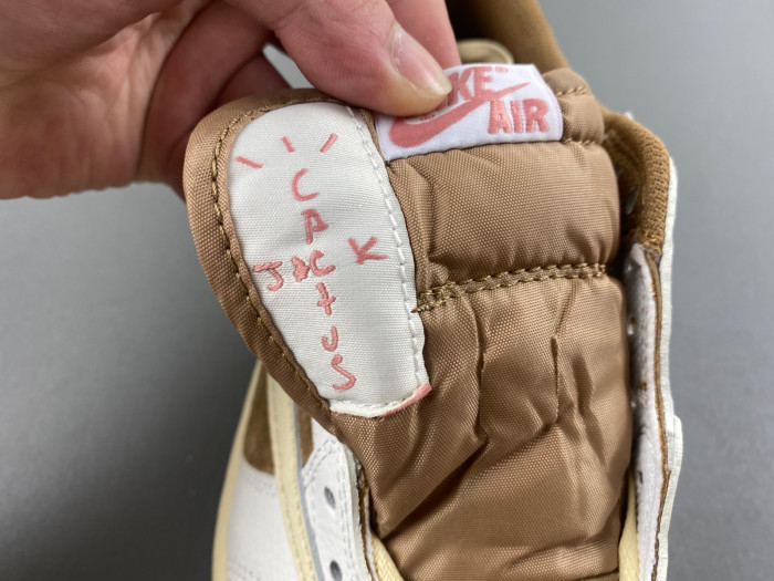 TRAVIS SCOTT X AIR JORDAN 1 LOW OG DM7866-106