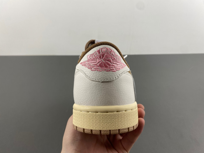 TRAVIS SCOTT X AIR JORDAN 1 LOW OG DM7866-106