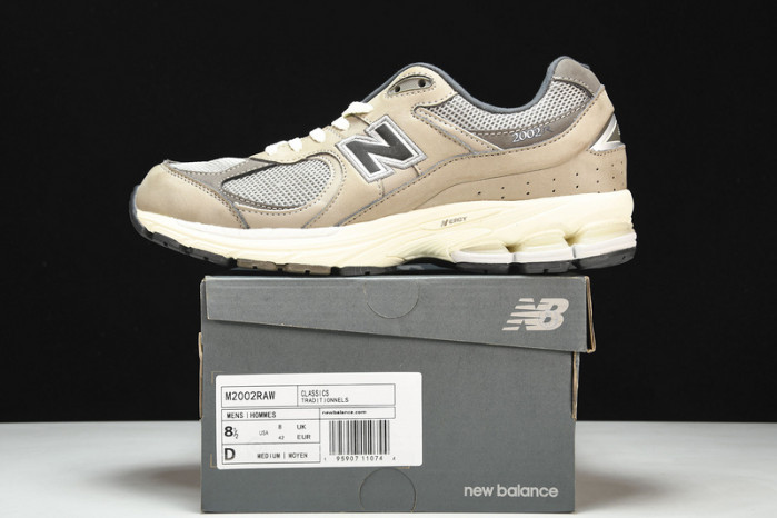 New Balance M2002RAW