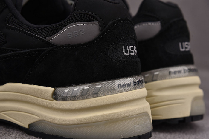 NEW BALANCE 992 BLACK GREY - M992BL