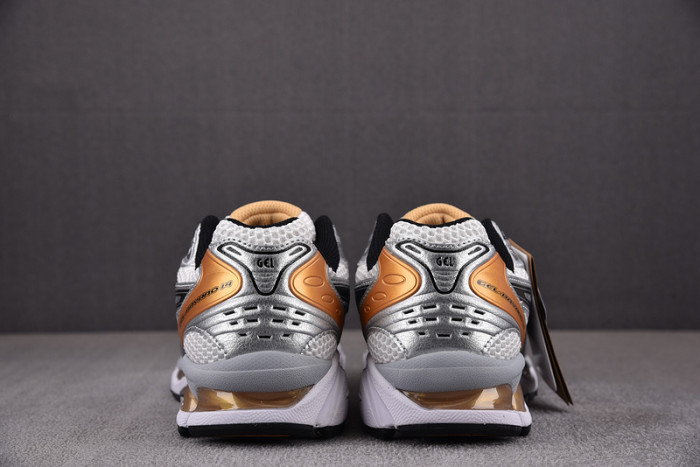 As1cs GEL KAYANO 14 (SILVER / GOLD) 1201A019-102