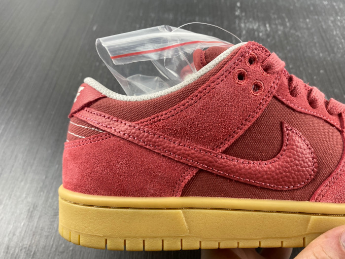 Nike SB Dunk Low Adobe - DV5429-600