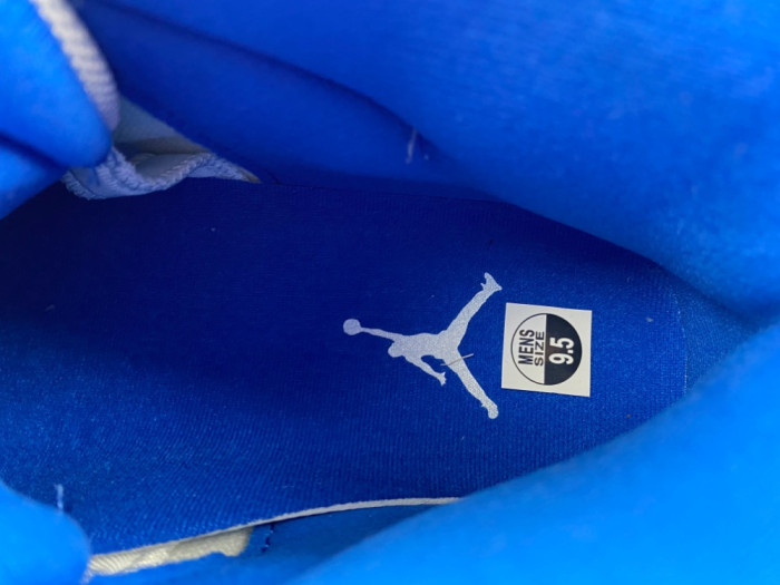 Air Jordan 11 Sail / Sport Royal Colorway IO8959-133