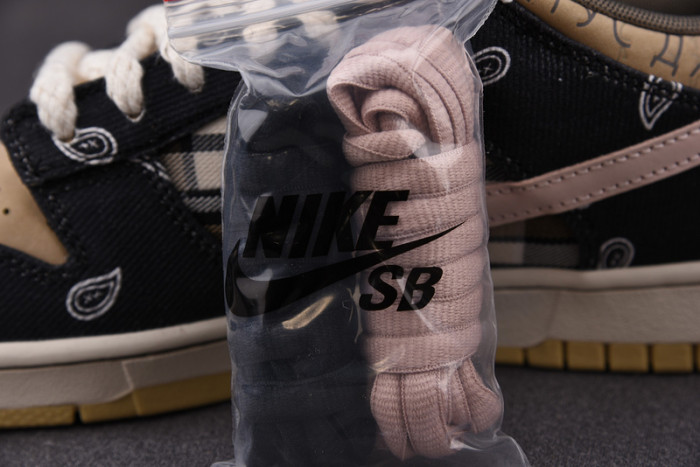 Nike SB Dunk Low Travis Scott CT5053-001