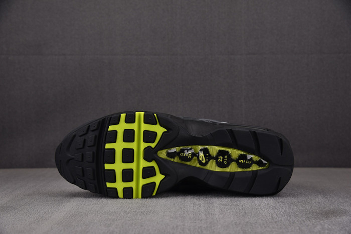Nike Air Max 95 OG Neon | CT1689-001