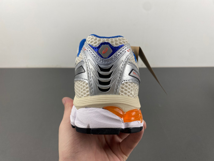 KITH Ronnie Fieg x As1cs Gel Kayano 12.1 "Knicks" 1203A555-101