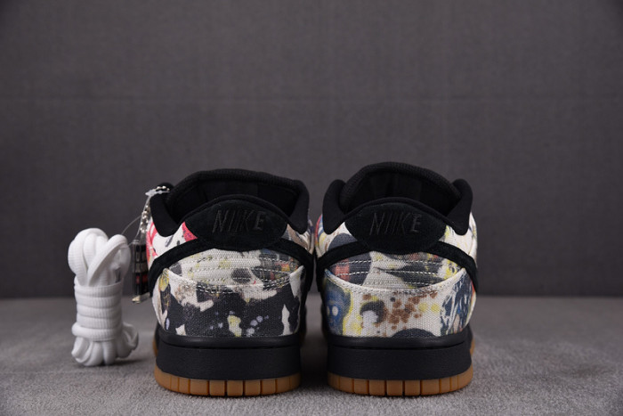 Svp*me x Nike SB Dunk Low Rammellzee FD8778-001