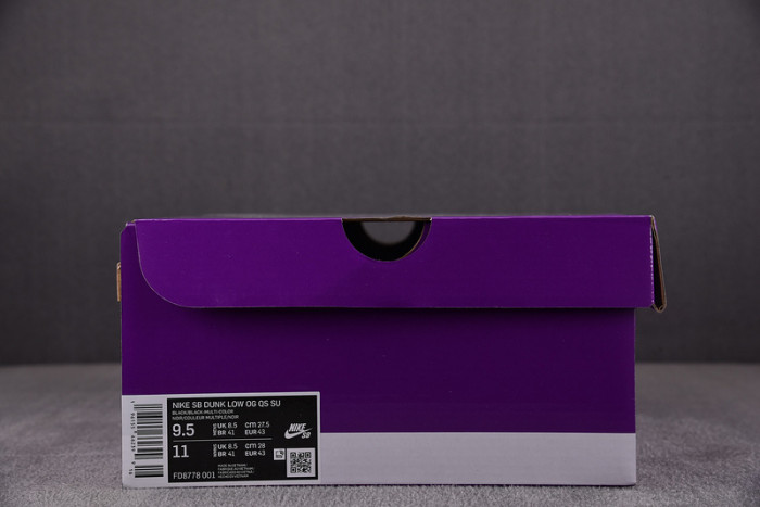 Svp*me x Nike SB Dunk Low Rammellzee FD8778-001