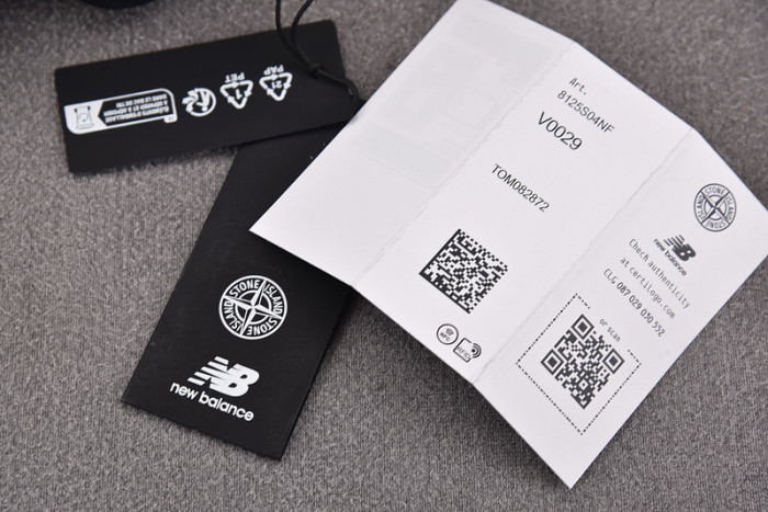 New Balance x Stone Island 991v2 