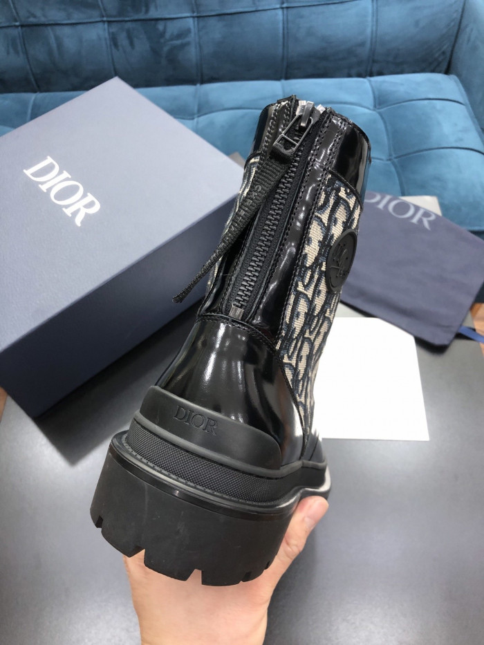 DR MEN Boots