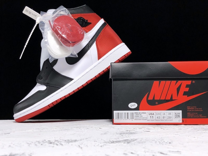 Air Jordan 1 Retro High “Satin Black Toe” CD0461-016