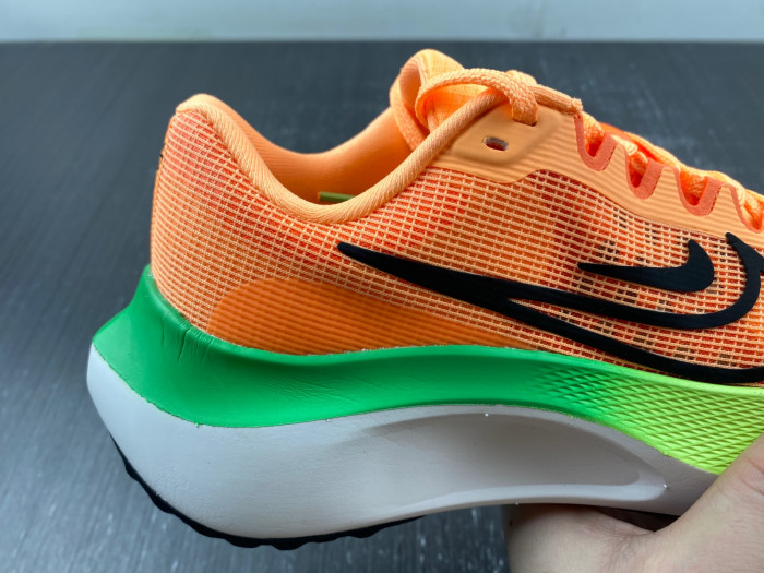 Nike Zoom Fly 5 Total Orange Ghost Green DM8974-800