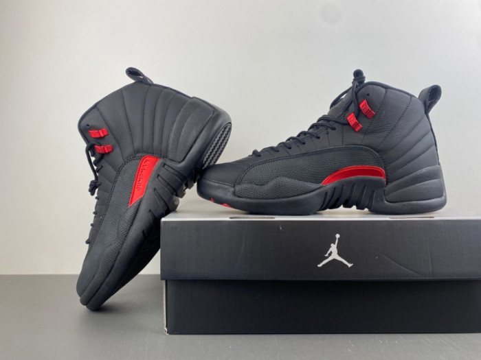 Air Jordan 12 “Bloodline” CT8013-001