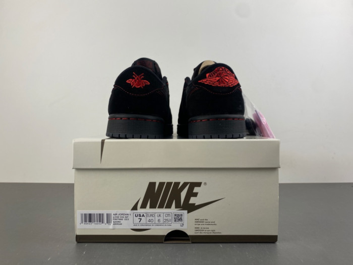 Travis Scott x OFF-WHITE x Jordan Air Jordan 1 DM7866-003