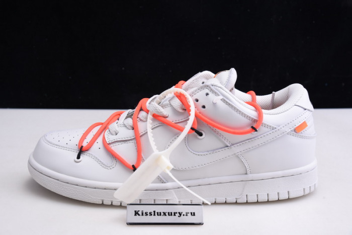 NIKE DUNK LOW CT0856-900