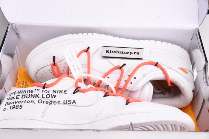 NIKE DUNK LOW CT0856-900