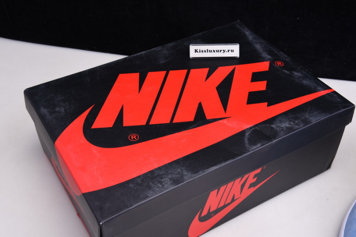 Air Jordan 1 High OG “University Blue 555088-134