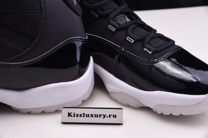 AIR JORDAN 11 RETRO METALLIC SILVER CT8012-011