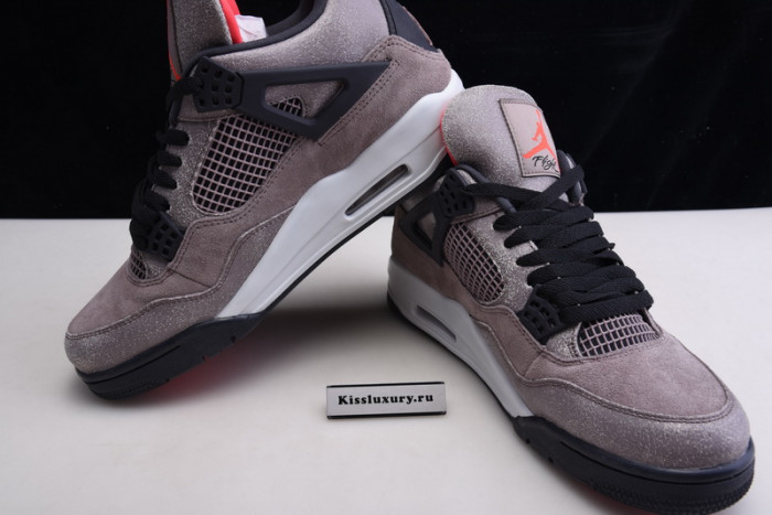 AIR JORDAN 4 "TAUPE HAZE" DB0732-200