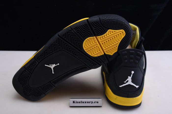 AIR JORDAN 4 RETRO 