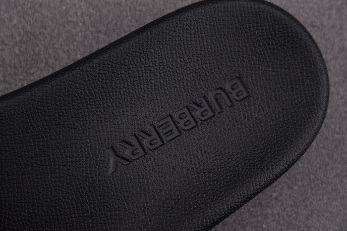 BUBBERY Archieve SANDALS