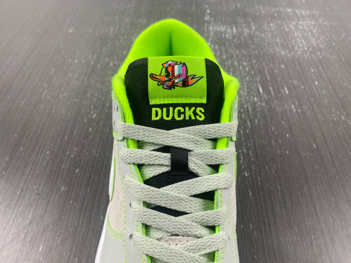 Nike Dunk Low University of Oregon PE FQ7260-001