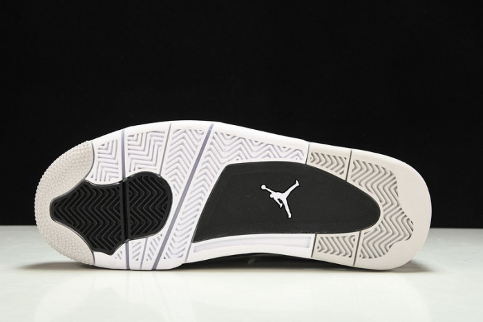 Air Jordan 4 "Military Black" DH6927-111