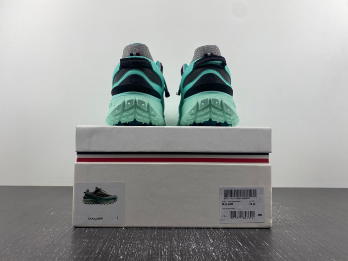 MONCLER TRAILGRIP GORE-TEX