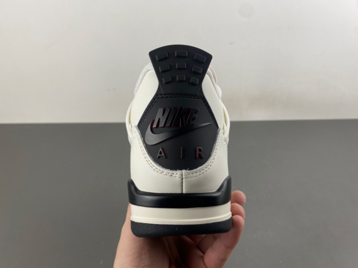 Air Jordan 4 “Flight Club” IM4002-100