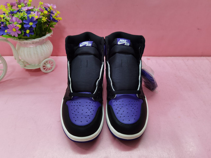 Air Jordan 1 Court Purple 555088-501