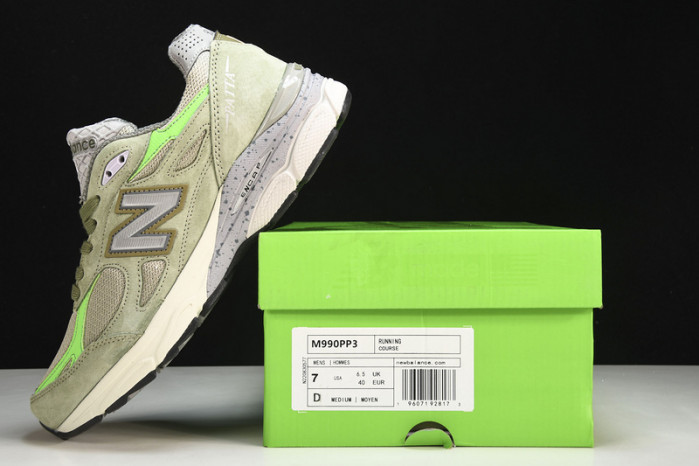 New Balance M990PP3