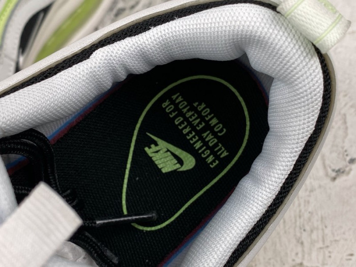 Nike W Air Max 97 "Summit White/Barely Volt" - 921733 105