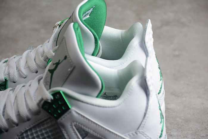Jordan 4 Retro Metallic Green - CT8527-113