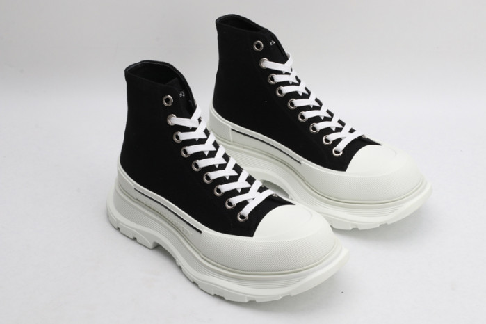 A1exa*der Mcqv*en OVERSIZED