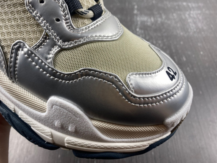 BLCG SNEAKER TRIPLE.S.