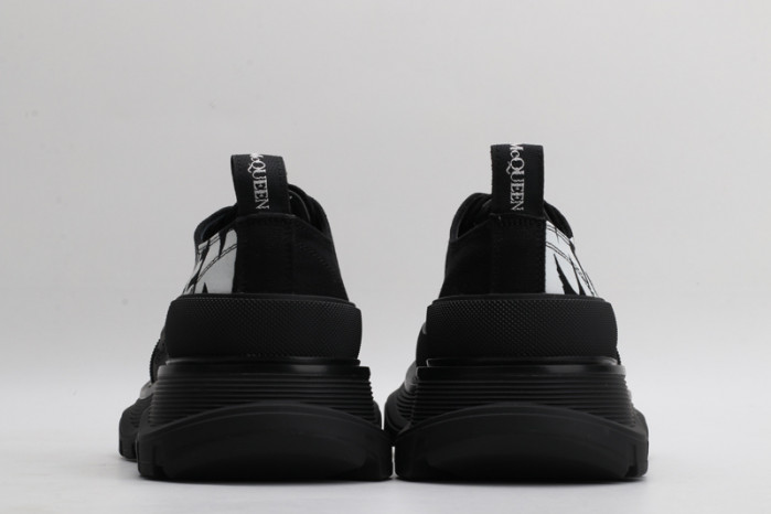 A1exa*der Mcqv*en Tread