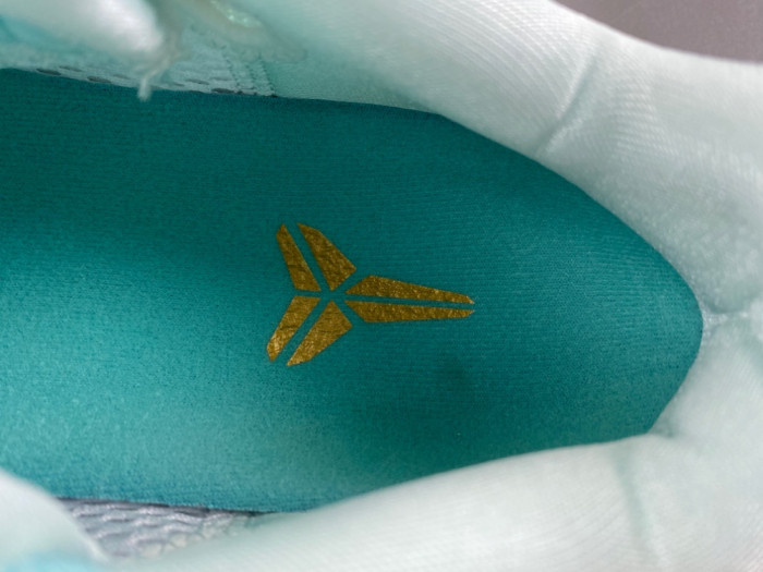 Nike Kobe 9 EM Protro 