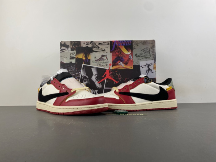 Travis Scott x Air Jordan 1 Low DM7866-600
