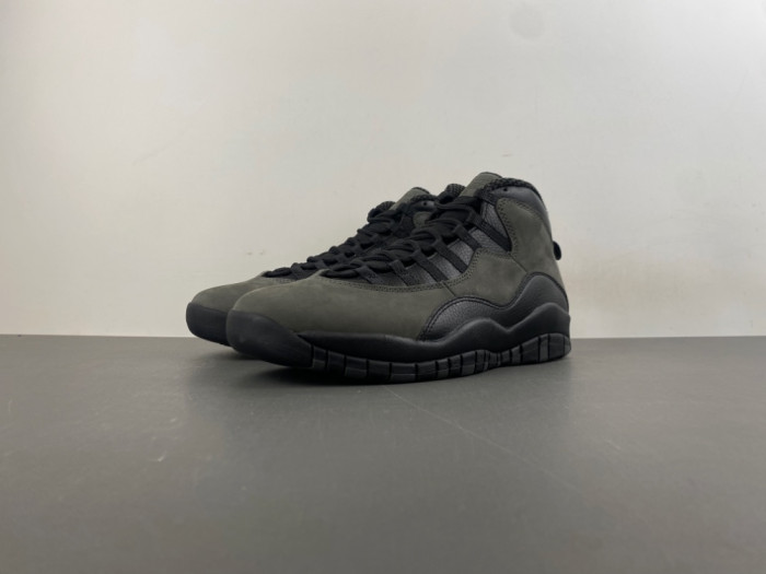 Jordan 10 Retro Shadow (2025) HJ6779-001